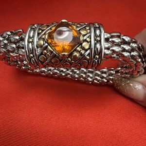 MX Signature popcorn mesh bracelet with yellow stone